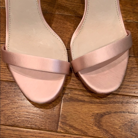 Betsy Johnson Pink Satin Sandal size 8.5 - Picture 7 of 7